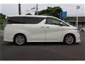 2015 Toyota Vellfire
