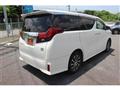 2015 Toyota Alphard Hybrid