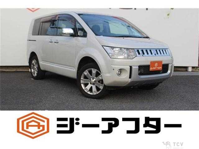 2017 Mitsubishi Delica D5