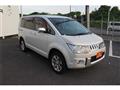 2017 Mitsubishi Delica D5