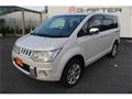 2017 Mitsubishi Delica D5