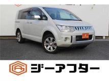 2017 Mitsubishi Delica D5