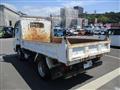 2013 Isuzu Elf Truck
