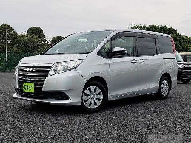 2017 Toyota Noah