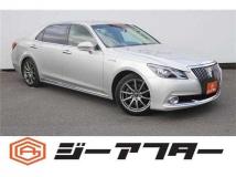 2014 Toyota Crown Majesta