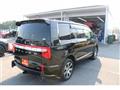 2020 Mitsubishi Delica D5