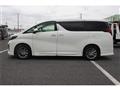 2021 Toyota Alphard Hybrid
