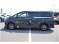 2021 Toyota Alphard Hybrid
