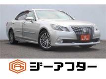 2014 Toyota Crown Majesta