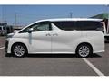 2018 Toyota Vellfire