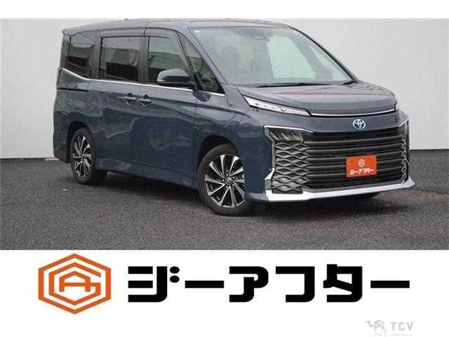 2023 Toyota Voxy