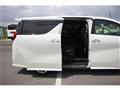 2018 Toyota Alphard Hybrid