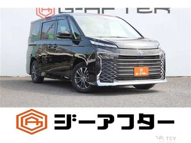 2022 Toyota Voxy
