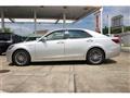 2014 Toyota Crown