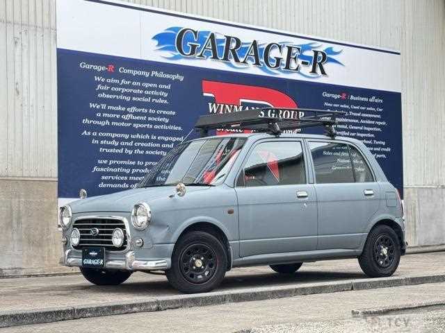 2001 Daihatsu Miragino