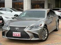 2018 Lexus LS