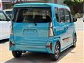 2022 Daihatsu Tanto