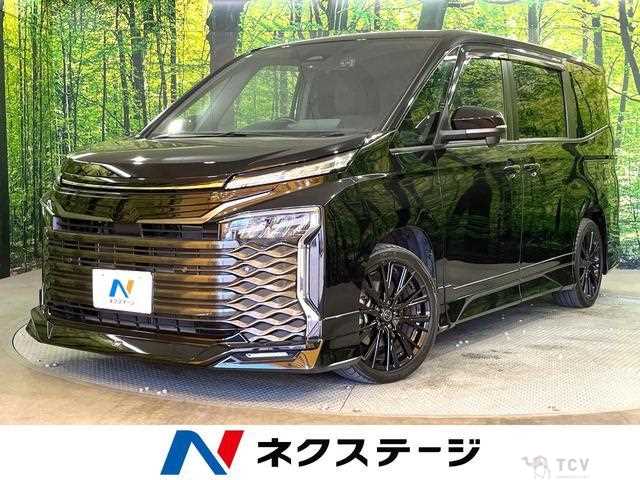 2022 Toyota Voxy
