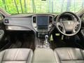 2016 Toyota Crown Hybrid