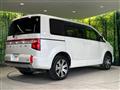 2019 Mitsubishi Delica D5