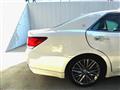 2013 Toyota Crown Hybrid