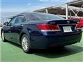 2013 Toyota Crown Hybrid