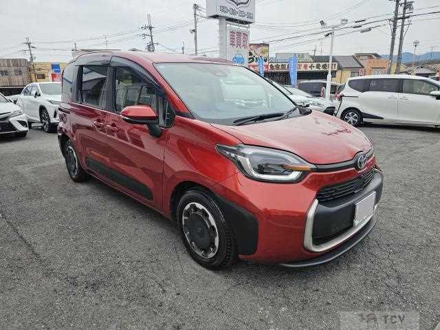 2023 Toyota Sienta