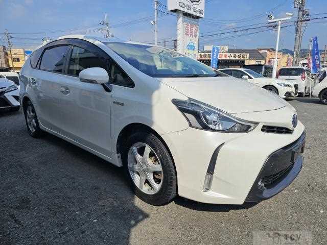 2018 Toyota PRIUS α