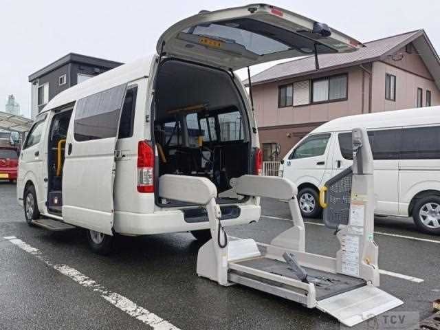 2015 Toyota Hiace Van