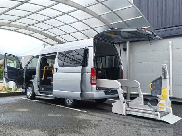 2012 Toyota Regiusace Van