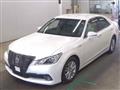 2013 Toyota Crown Hybrid