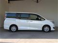 2017 Toyota Noah
