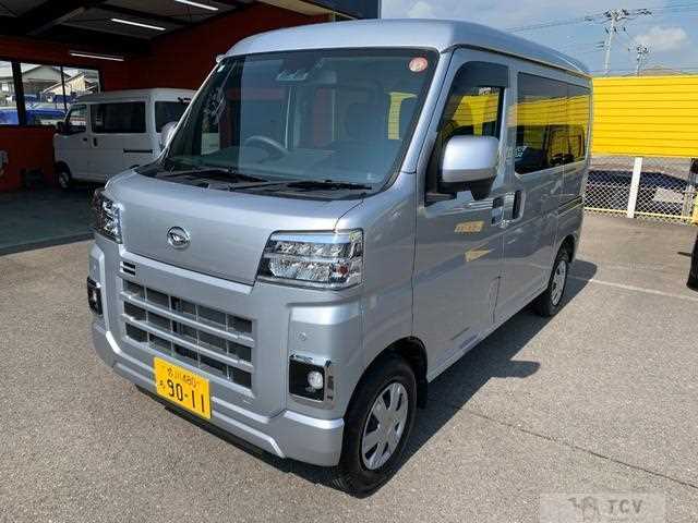 2025 Daihatsu Hijet Cargo