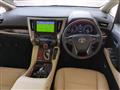 2015 Toyota Vellfire