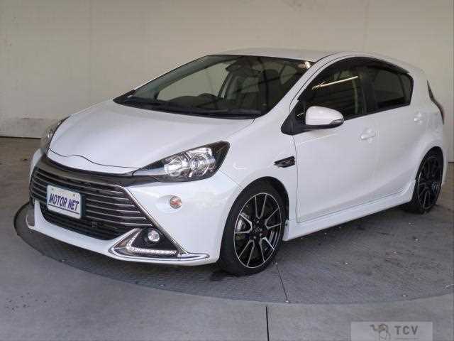2016 Toyota AQUA