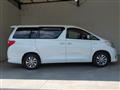 2012 Toyota Alphard Hybrid