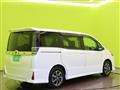 2017 Toyota Voxy