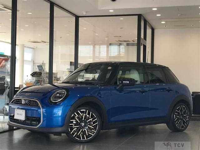 2025 BMW MINI
