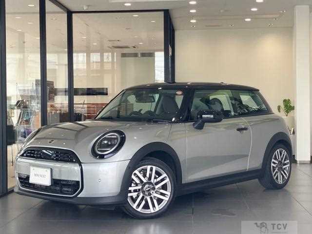 2024 BMW MINI