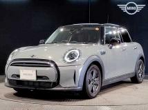 2021 BMW MINI