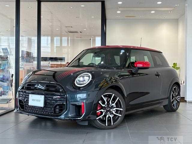 2025 BMW MINI