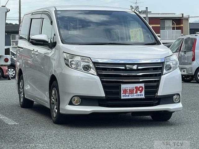 2015 Toyota Noah