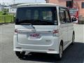 2011 Daihatsu Tanto