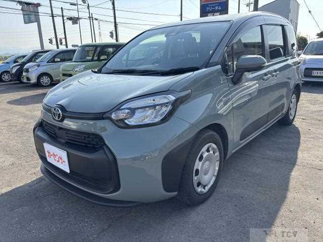 2023 Toyota Sienta