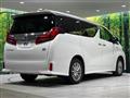 2020 Toyota Alphard Hybrid
