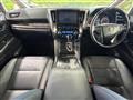 2022 Toyota Alphard G