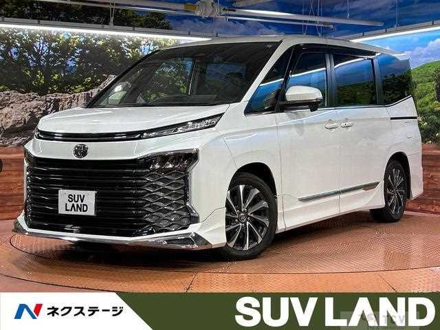 2023 Toyota Voxy