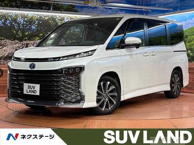 2025 Toyota Voxy