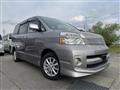 2007 Toyota Voxy