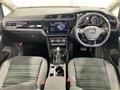 2018 Volkswagen Golf Touran